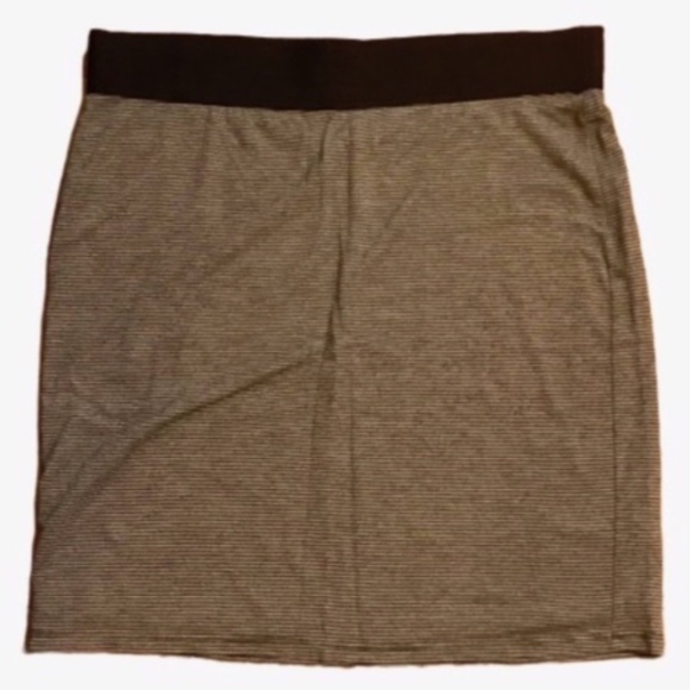 AEO Black & White Skinny Stripe Mini Skirt, size L